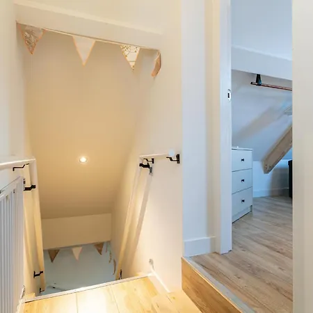 Abs Boerderietje Holiday home *