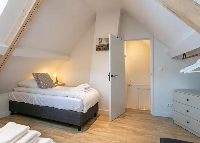 Abs Boerderietje 度假居 皮滕