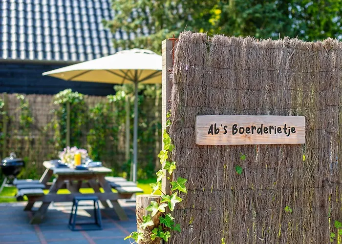 Abs Boerderietje * פוטן